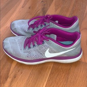 Nike Flex Run Training Sneakers